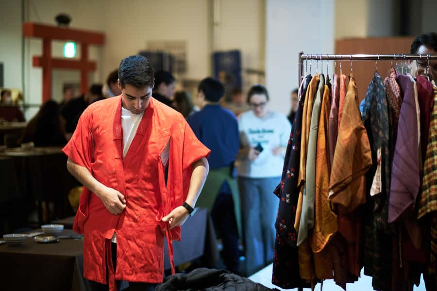 Osaka: Sumo Show & Experience w/ Optional Kimono & Hot Pot - Rikishi Photos That Actually Feel Like a Moment