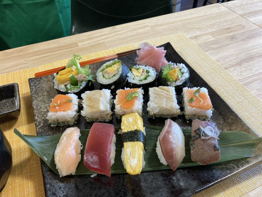 Osaka: Sushi Class in Dotonbori - Instructor attention in English, with real personality