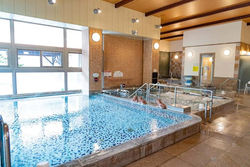 Osaka: Tennen Onsen Naniwa-no-Yu, the famous hot spring spa - Tennen Onsen Naniwa-no-Yu: why Osaka locals chase this soak