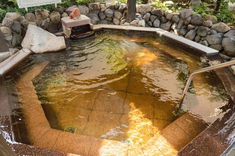 Osaka: Tennen Onsen Naniwa-no-Yu, the famous hot spring spa - If you want something extra: massages mentioned by visitors