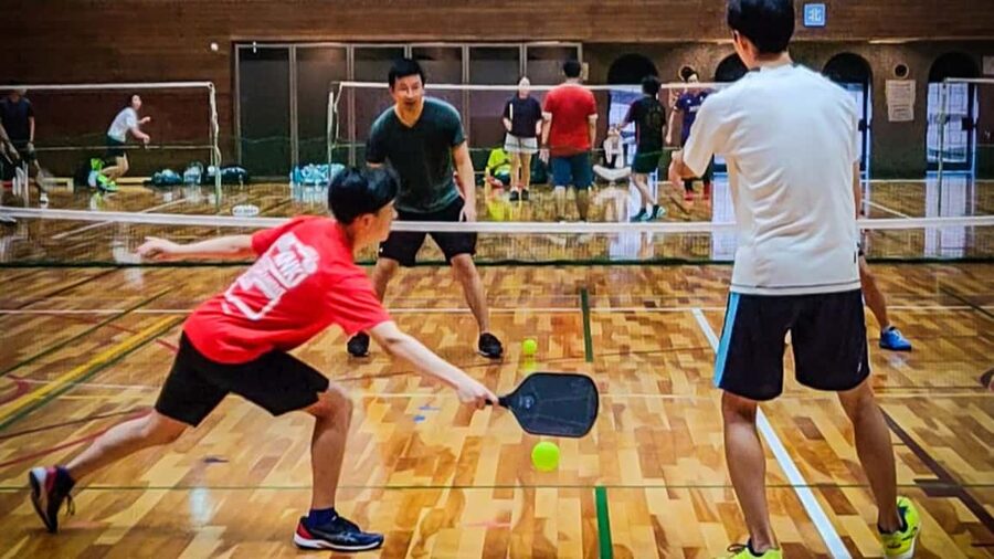 Pickleball in Osaka, Kobe & Kyoto with Locals! - What you’re really doing for 2 to 3 hours: doubles, rotation, and learning on the fly
