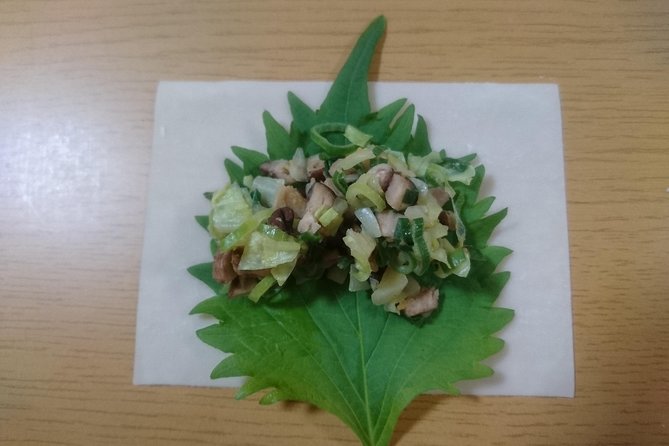 Ramen and Gyoza Cooking Class in Osaka - The hands-on pace: small group, lots of coaching