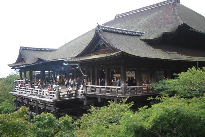 Sagano Romantic Train & Arashiyama, Kiyomizudera, Fushimi Inari Taisha Day Tour - Kiyomizu-dera’s Wooden Stage and Otowa Waterfall Rituals