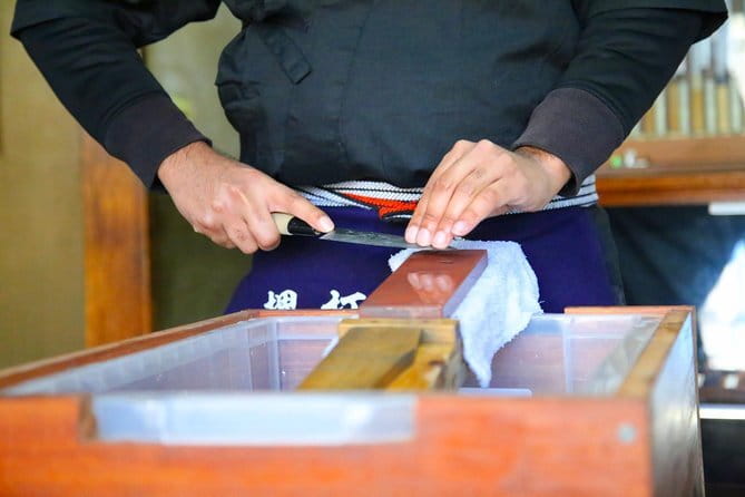 Sharpen Japanese Knives in Osaka - Why Knife City Sakai Matters (And Not in a Museum-Way)