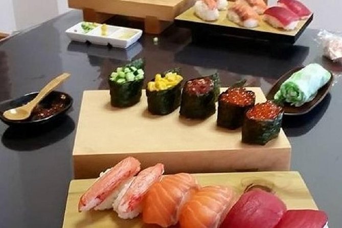 Sushi and Japnese foods cooking class in Osaka - Meeting Yayo in central Osaka, then heading to the home kitchen