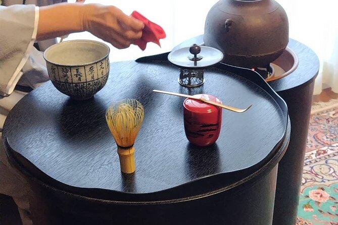 Tea ceremony experience in Osaka with a small group - Key things that make this tea ceremony work