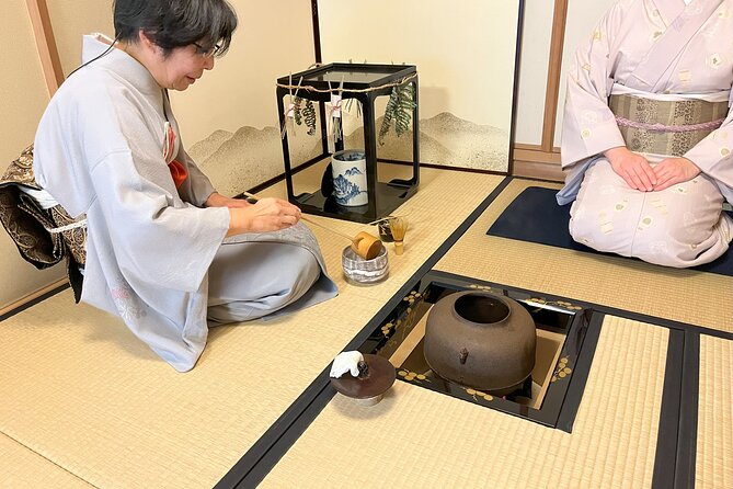 Tea ceremony experience in Osaka with a small group - Why small group up to four people makes it feel personal