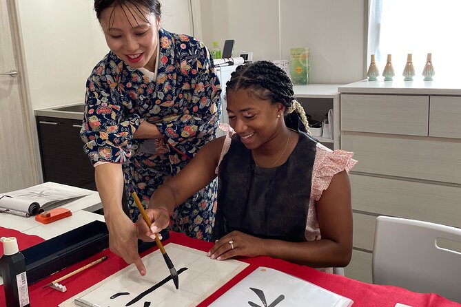 Traditional Calligraphy Experience near Dotonbori - Meet up near Nishishinsaibashi, close to the Dotonbori orbit