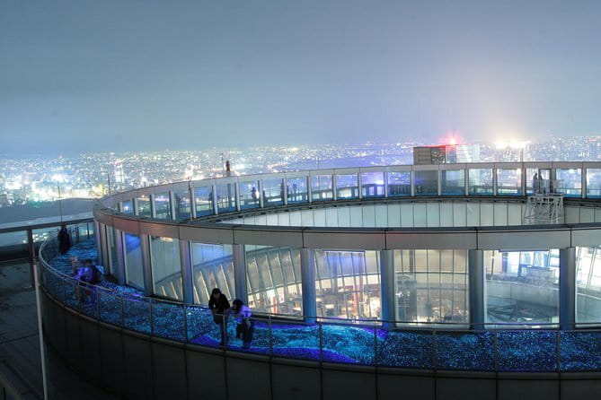 Umeda Sky Building KUCHU-TEIEN OBSERVATORY - Umeda Sky Building’s Kuchu-Teien Observatory at 173 meters